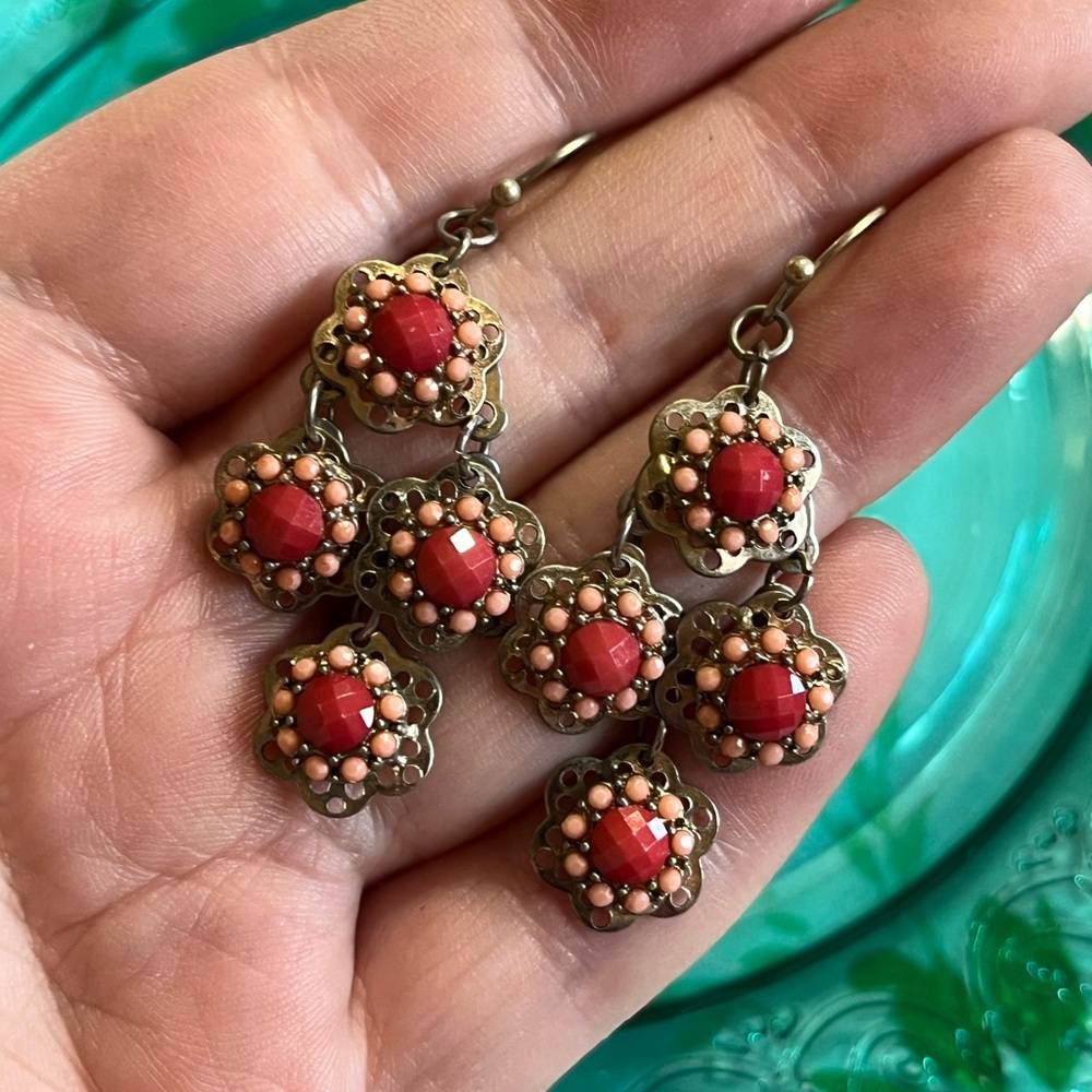 Vintage Pink Faux Gemstone Silver Tone Metal Costume Jewelry Pierced Earrings